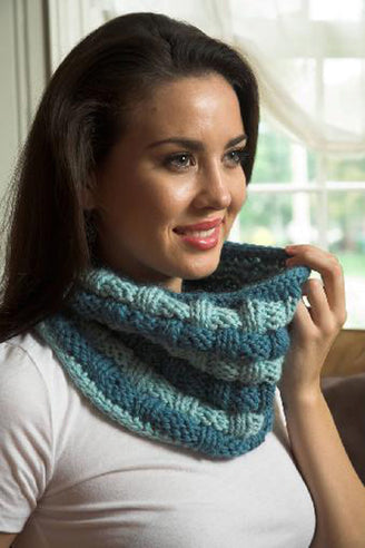 Plymouth Yarn Baby Alpaca Grande Basketweave Cowl Knitting