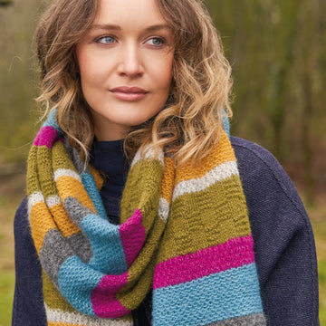 Patti Wrap in Rowan Alpaca Classic - ZB328-00012-ENPFRP - PDF