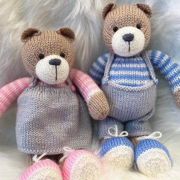 Deramores Big Brother, Little Sister Teddy Bears Knitting