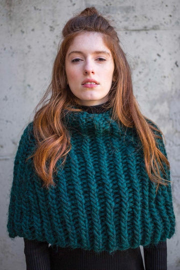 Rini Capelet Knitting Pattern