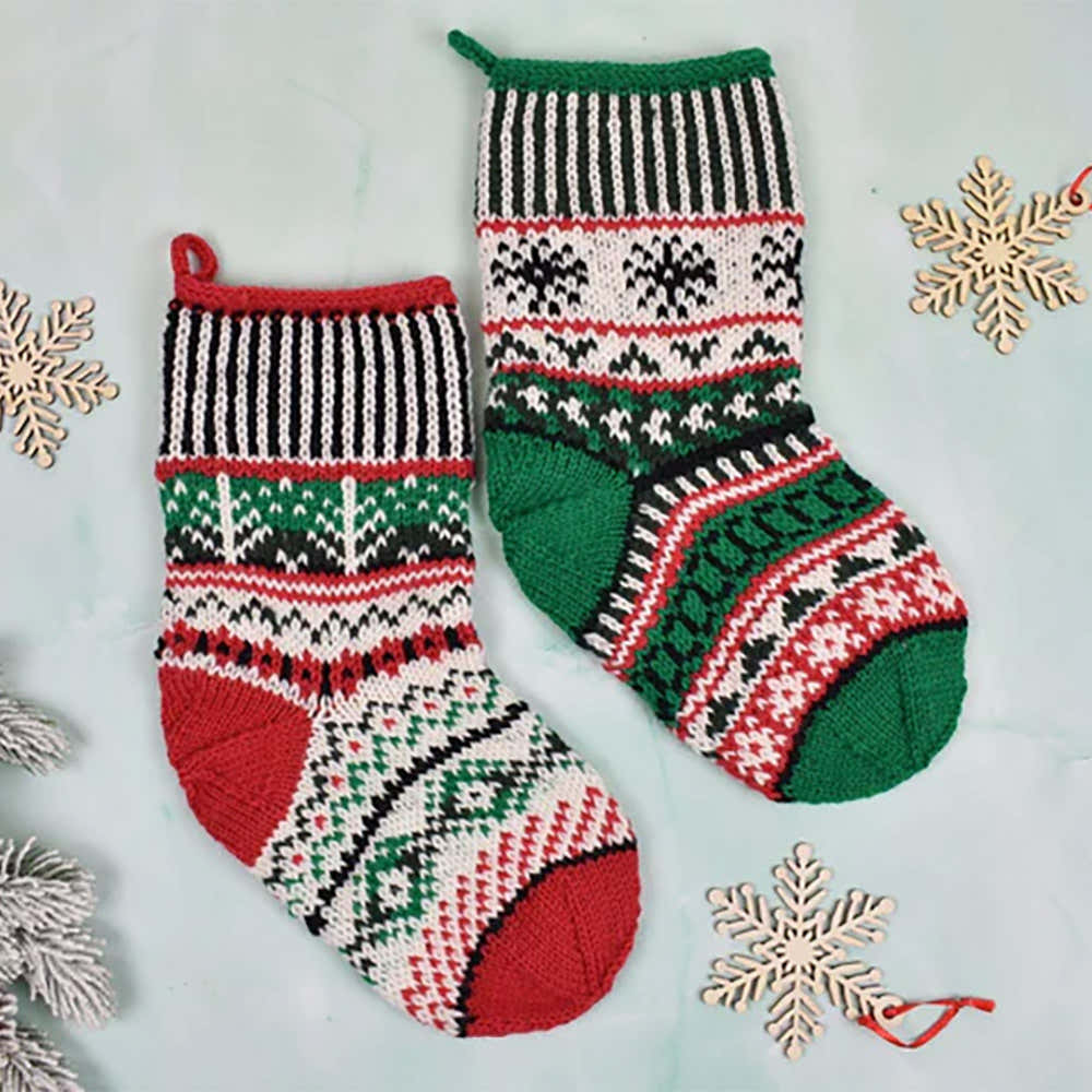 Universal Yarn Holiday Stockings Kit