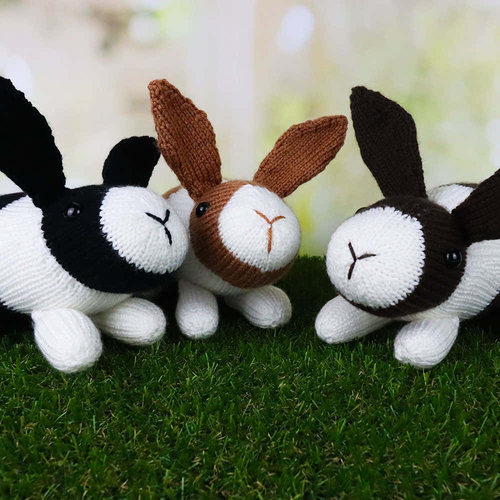 Deramores Dutch Bunnies Toy Knitting Pattern