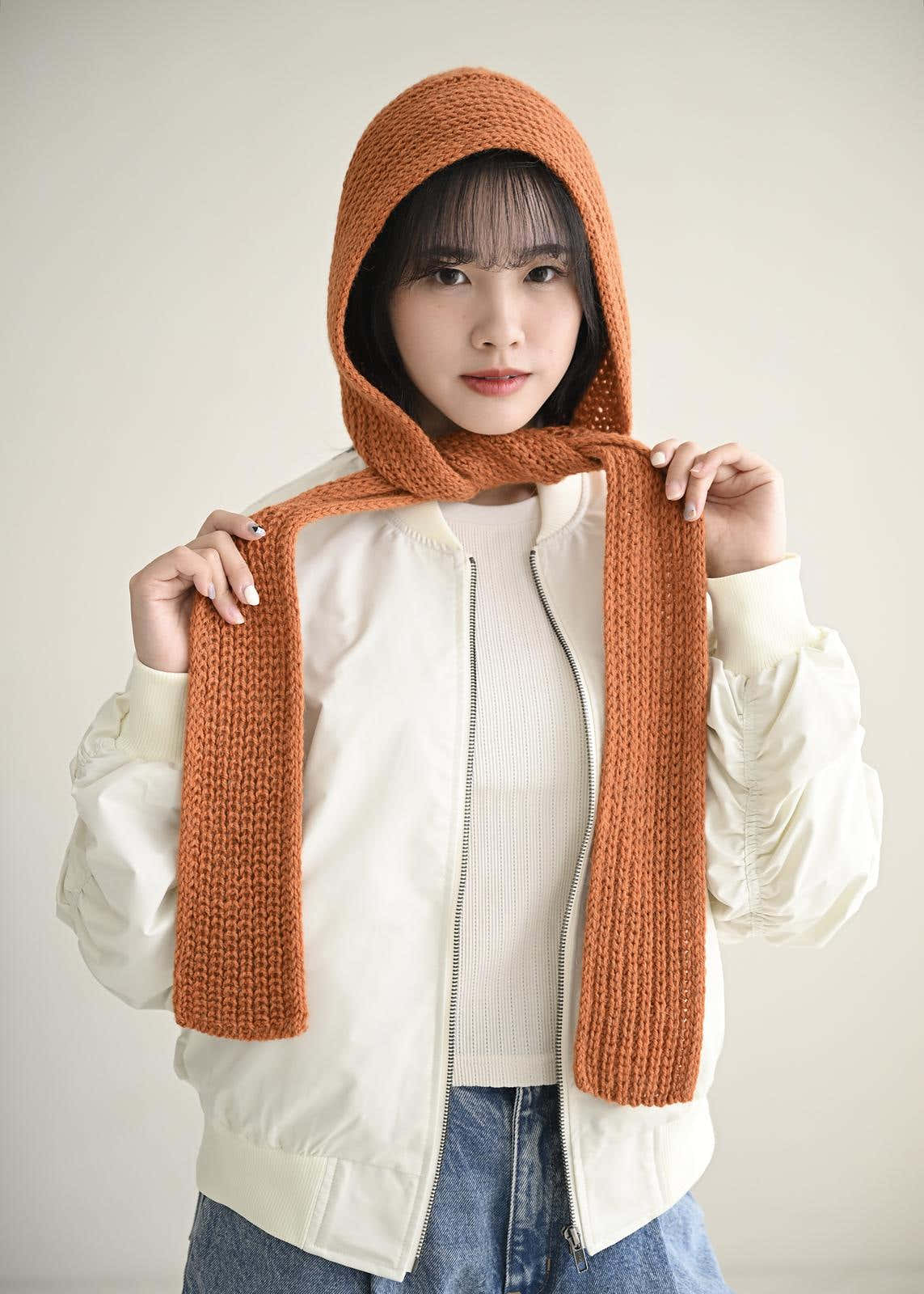 Sarie Hood