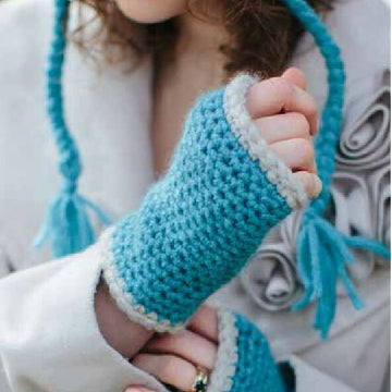 Solstice Sky Duo Hat & Fingerless Mitts in Juniper Moon Farm Stratus