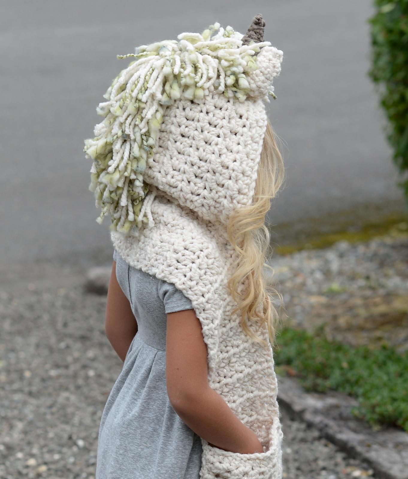 Ulyne Unicorn Hood