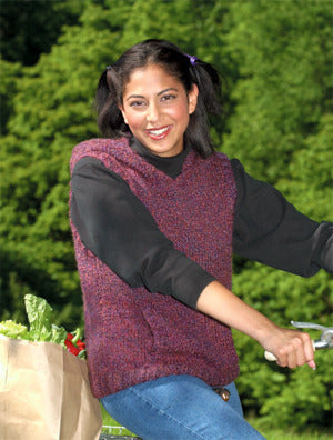 Knitted Hooded Sleeveless Pullover in Lion Brand Homespun - 975A PDF