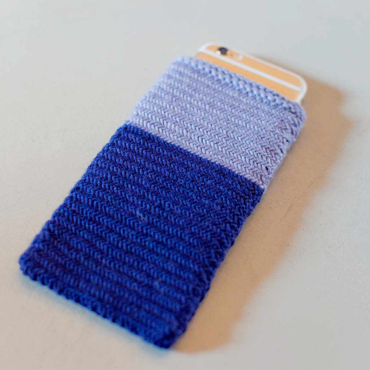 MillaMia GrÃƒÂ¤nna Large Phone Case Knitting Pattern