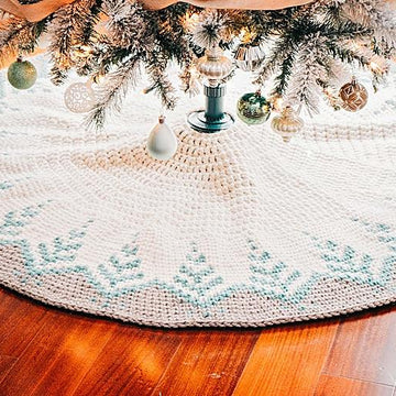 Pine Christmas Tree Skirt