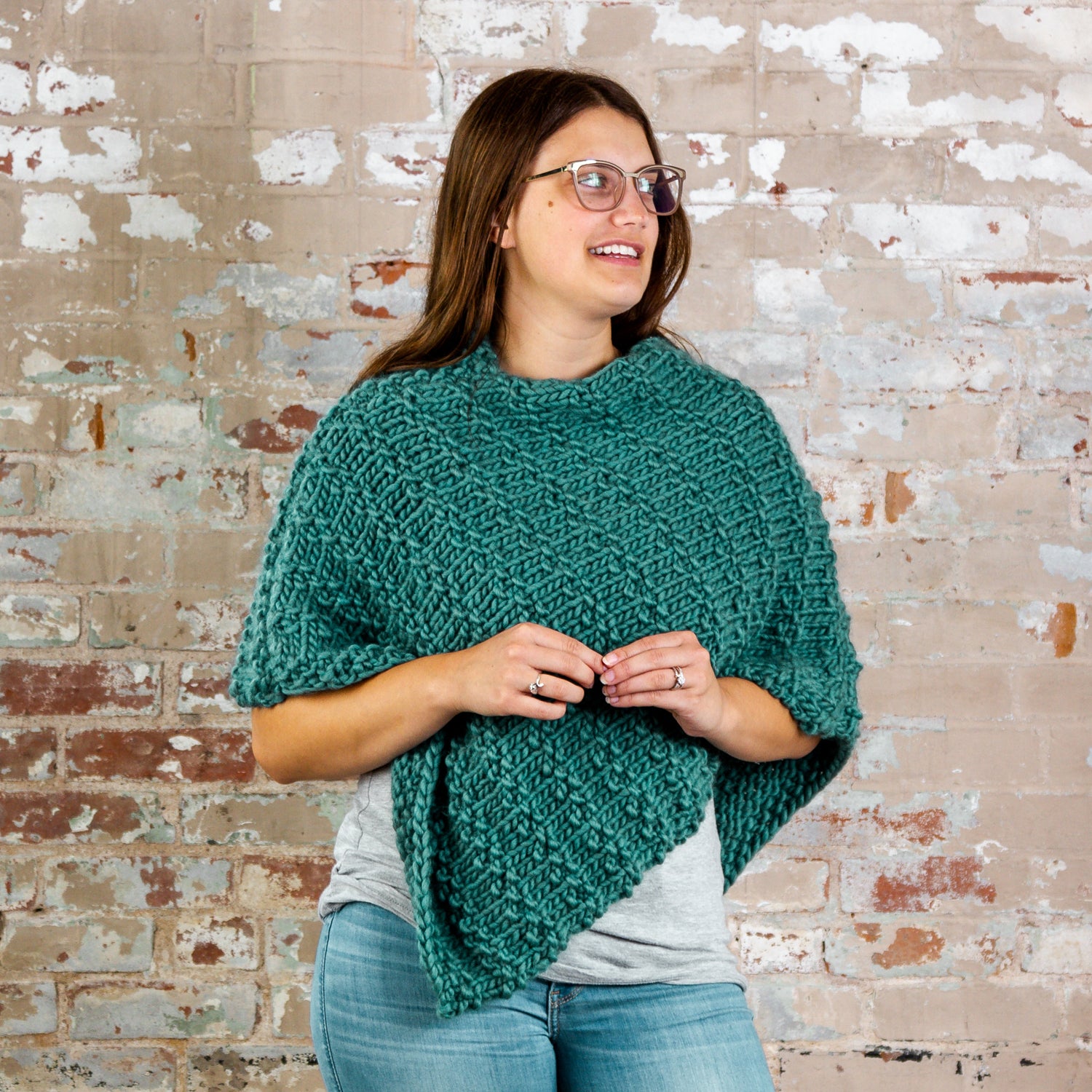 Tahki Yarns Pine Creek Hat & Poncho Knitting Pattern