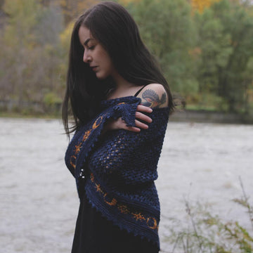 Widdershins Shawl
