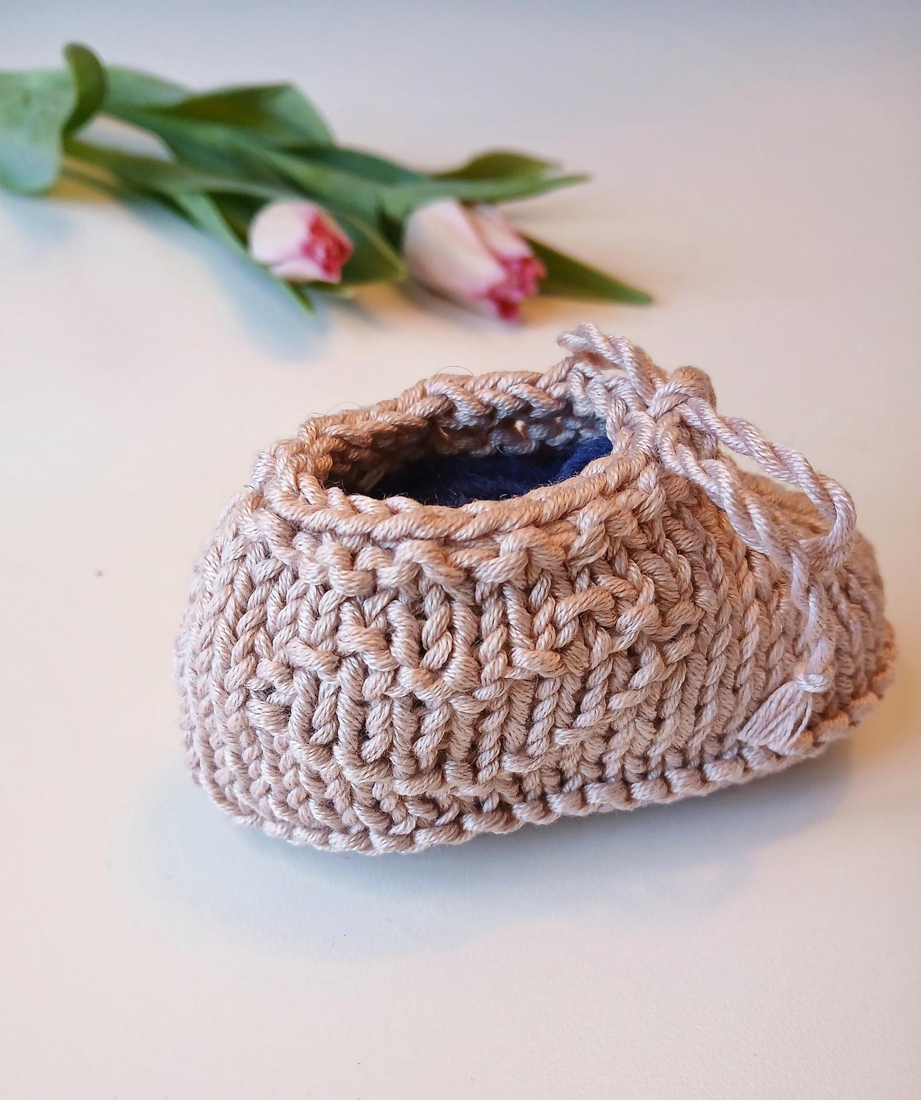 Tiny Heart Baby Shoes