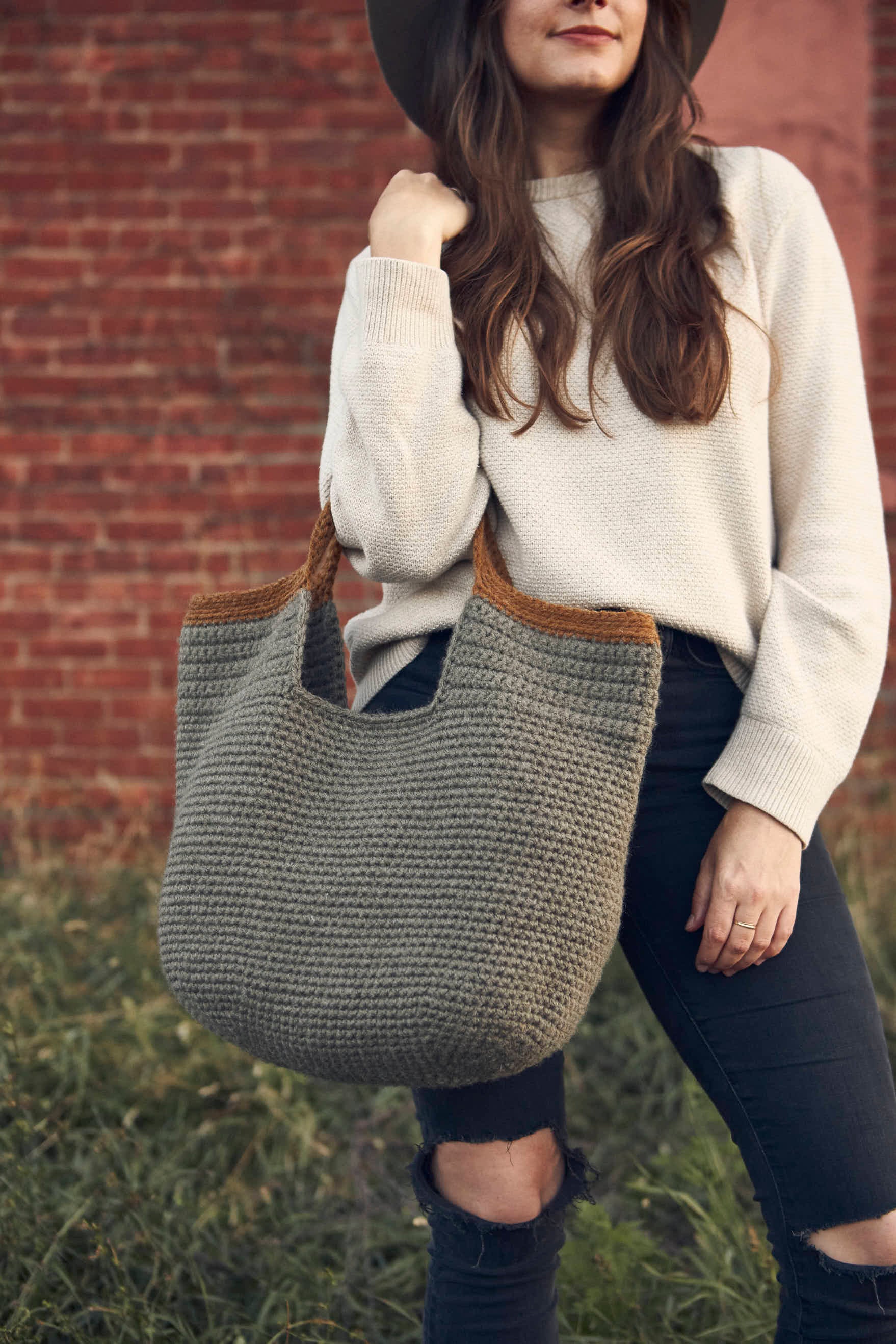 Huntington Carryall Bag Crochet Pattern