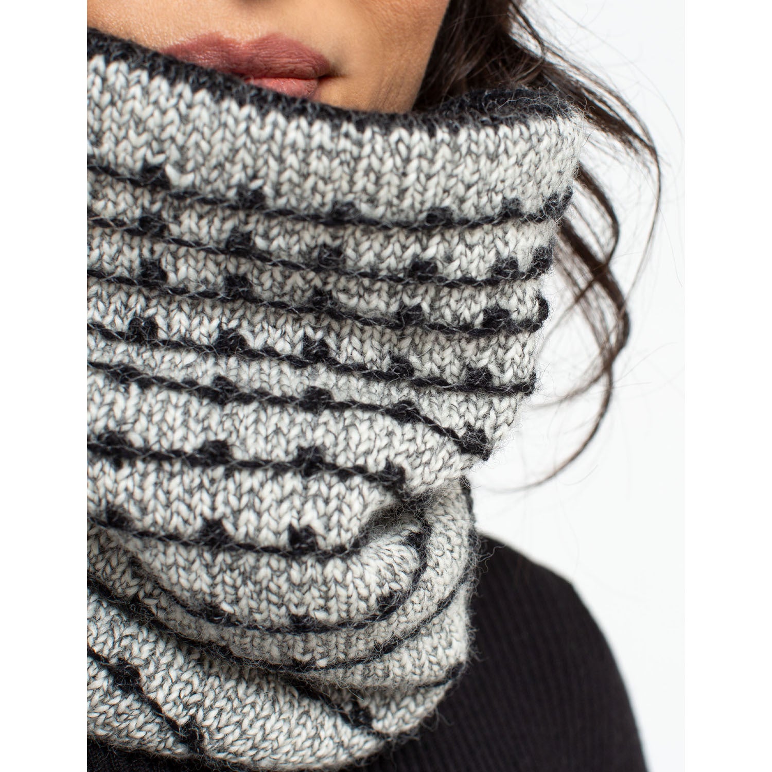 Shibui Knits Carbon Cowl Knitting Pattern