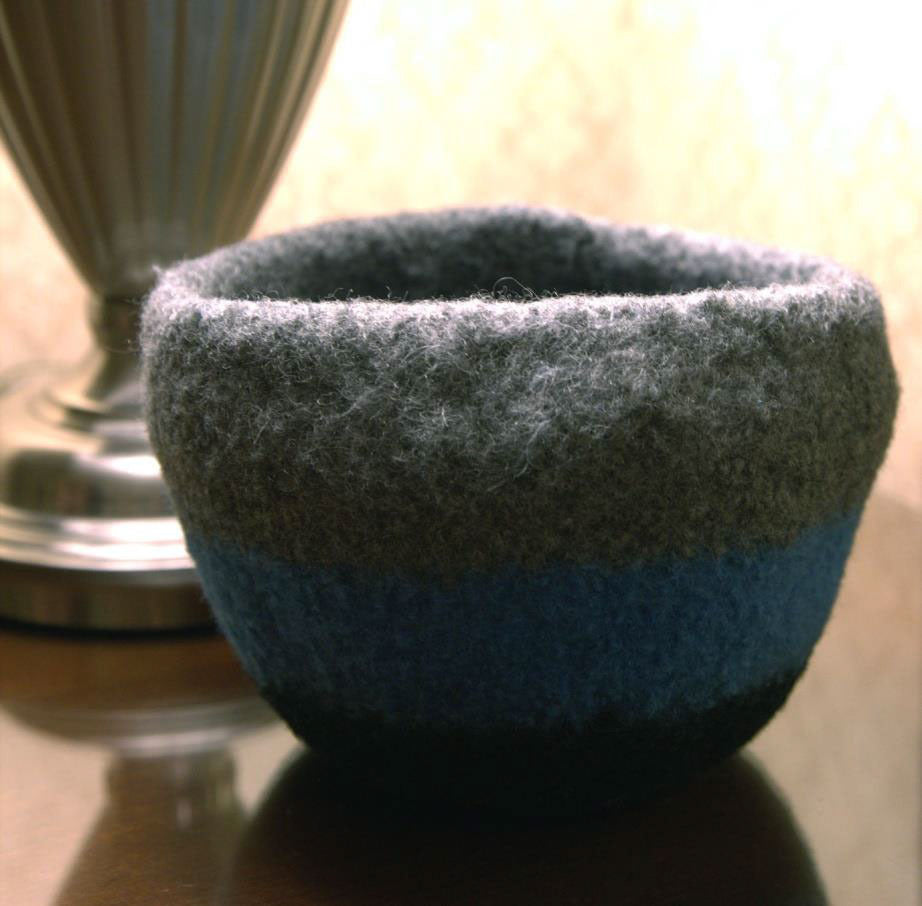 Felted Bowl Decoration Knitting Pattern
