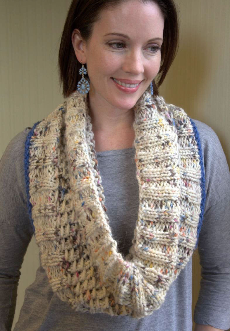 Textured Cowl Knitting Pattern