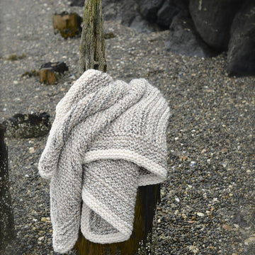 Haplyn Blanket