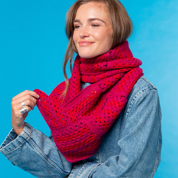Paintbox Yarns Giddy Granny Stitch Scarf PDF (Free)