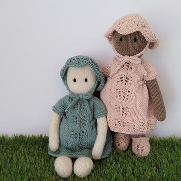 Clothes for The Oak Folk Set J