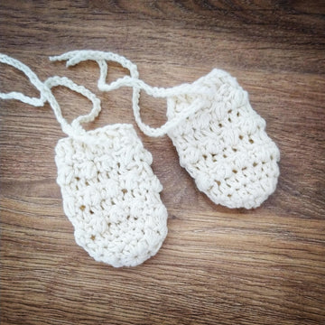 Snowberry Hat Set