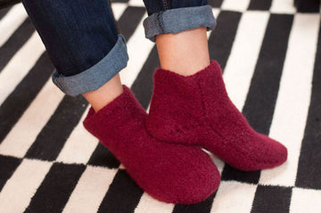 Needle Felted Slipper Booties in Plymouth Yarn Galway Chunky