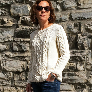 Lariana Cabled Pullover