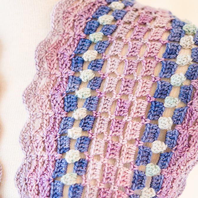 SweetGeorgia Bibelot Cowl Crochet Pattern