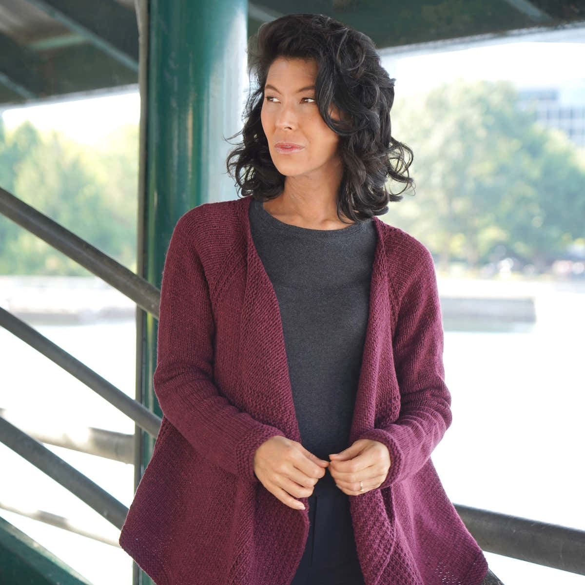 Cascade Yarns W Vineyard Stroll Cardigan Knitting Pattern