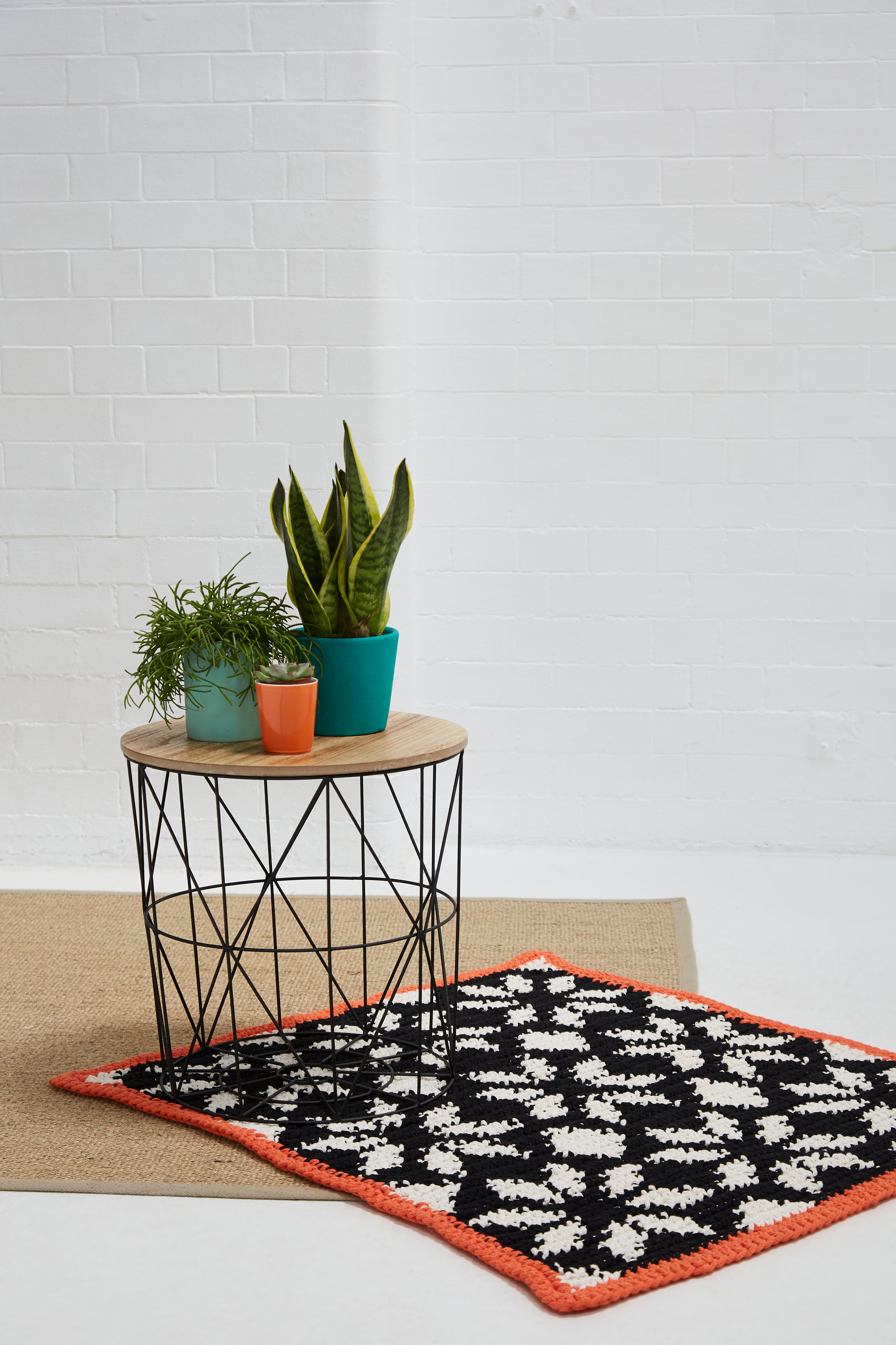 Paintbox Yarns Monochrome Burst Mat Crochet Pattern