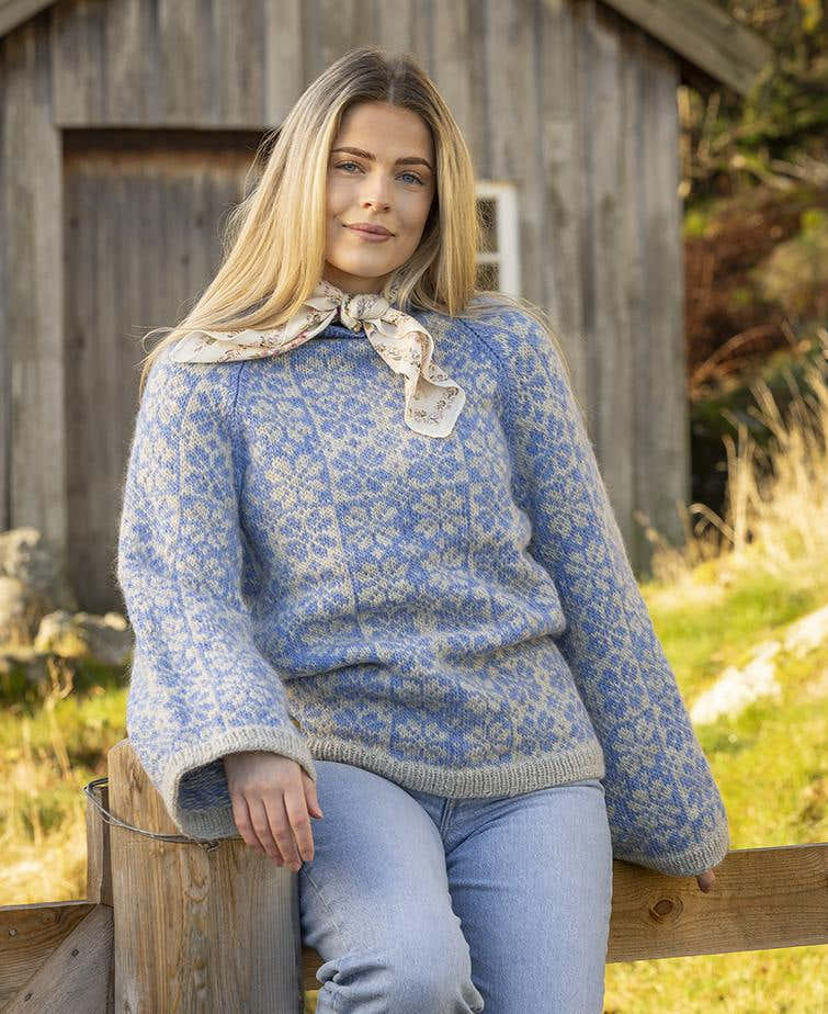 Blomstølen Sweater in Blue Viking Garn Viking Wool
