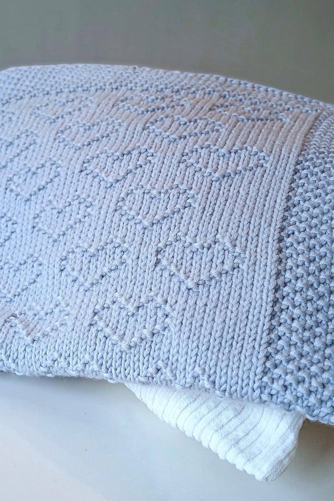 Tiny Heart Blanket