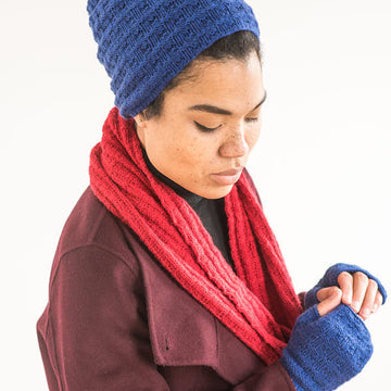 Penthia Set Accessory Knitting Pattern