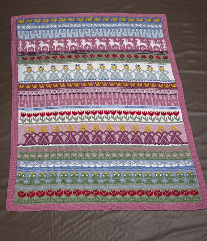 Prinsesse Blanket in Viking of Norway Alpaca Storm PDF