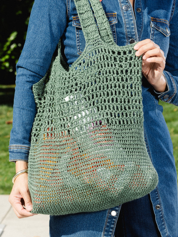 Cove Bag in Berroco Modern Linen Crochet Pattern