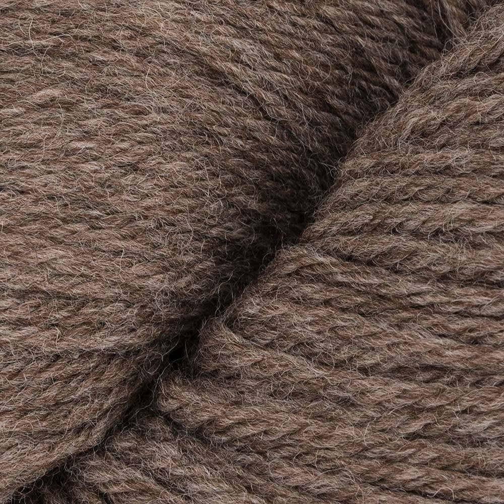 Cascade 220 yarn skein in Walnut Heather - 100% Peruvian Highland wool worsted