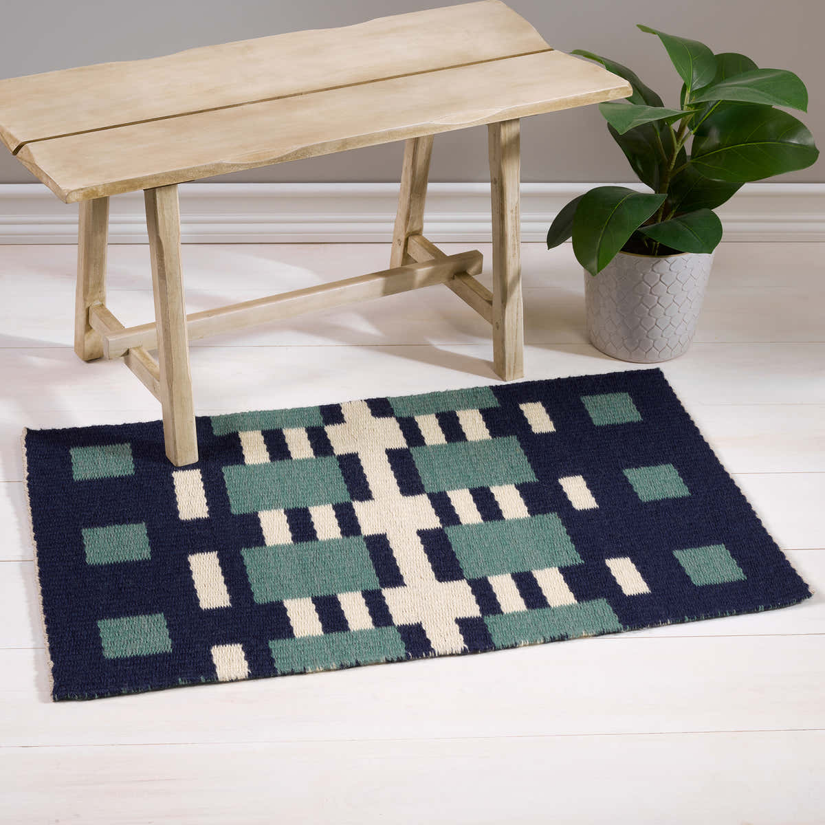 Valley Yarns #224 Mod Squares Reversible Rug