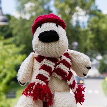 Valley Yarns Hot Chocolate Run Polar Bear Knitting Pattern