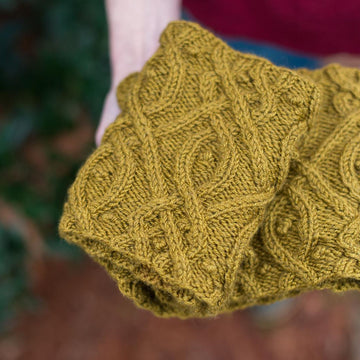 Kitra Cowl