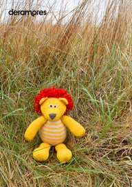 Deramores Larry the Lion Toy Knitting Pattern