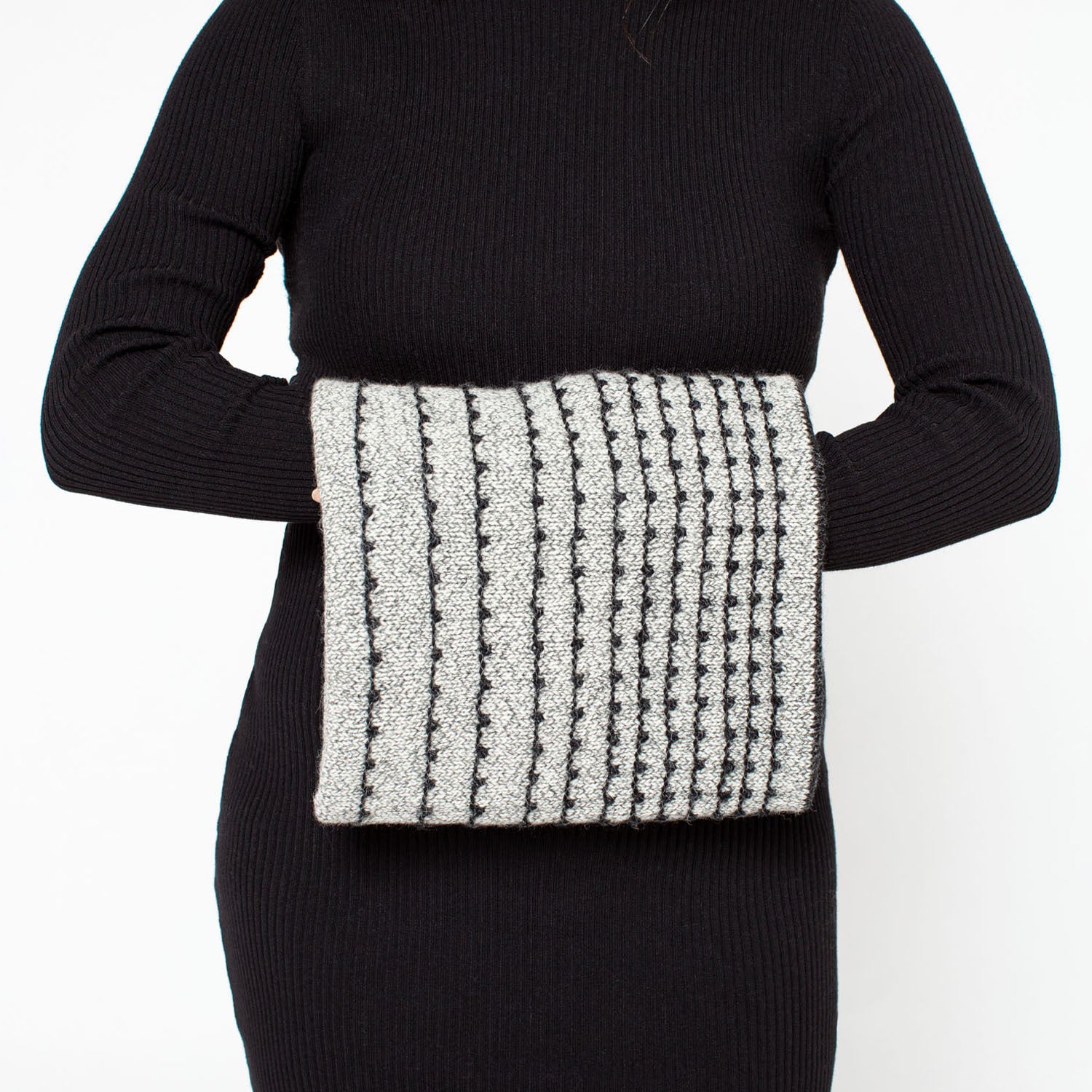Shibui Knits Carbon Cowl Knitting Pattern