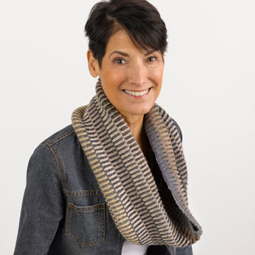 Freia Fine Handpaints Sidestep Cowl Knitting Pattern