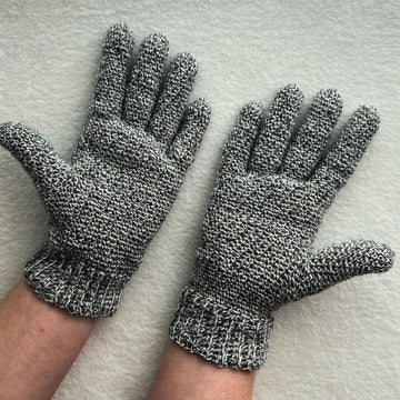 No-Gauge Custom-Fit Crochet Gloves