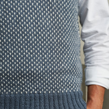 Amos Waistcoat in Rowan Island Blend Fine - ZB296-00004-UK - PDF