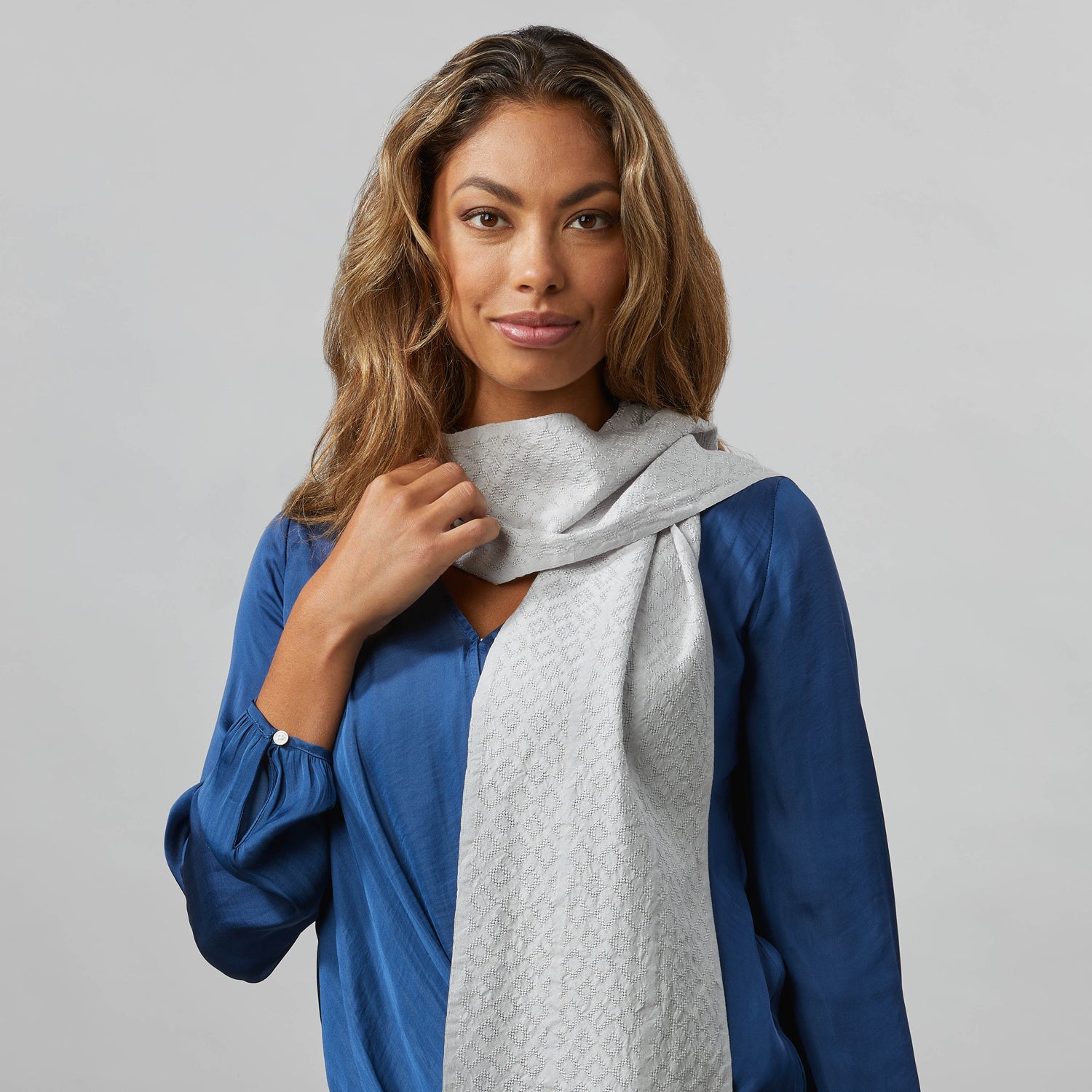 Valley Yarns #250 Silver Snowfall Scarf