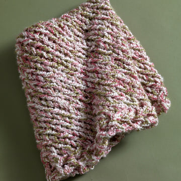 Wee Warmth Baby Blanket in Lion Brand Homespun - 80978AD PDF