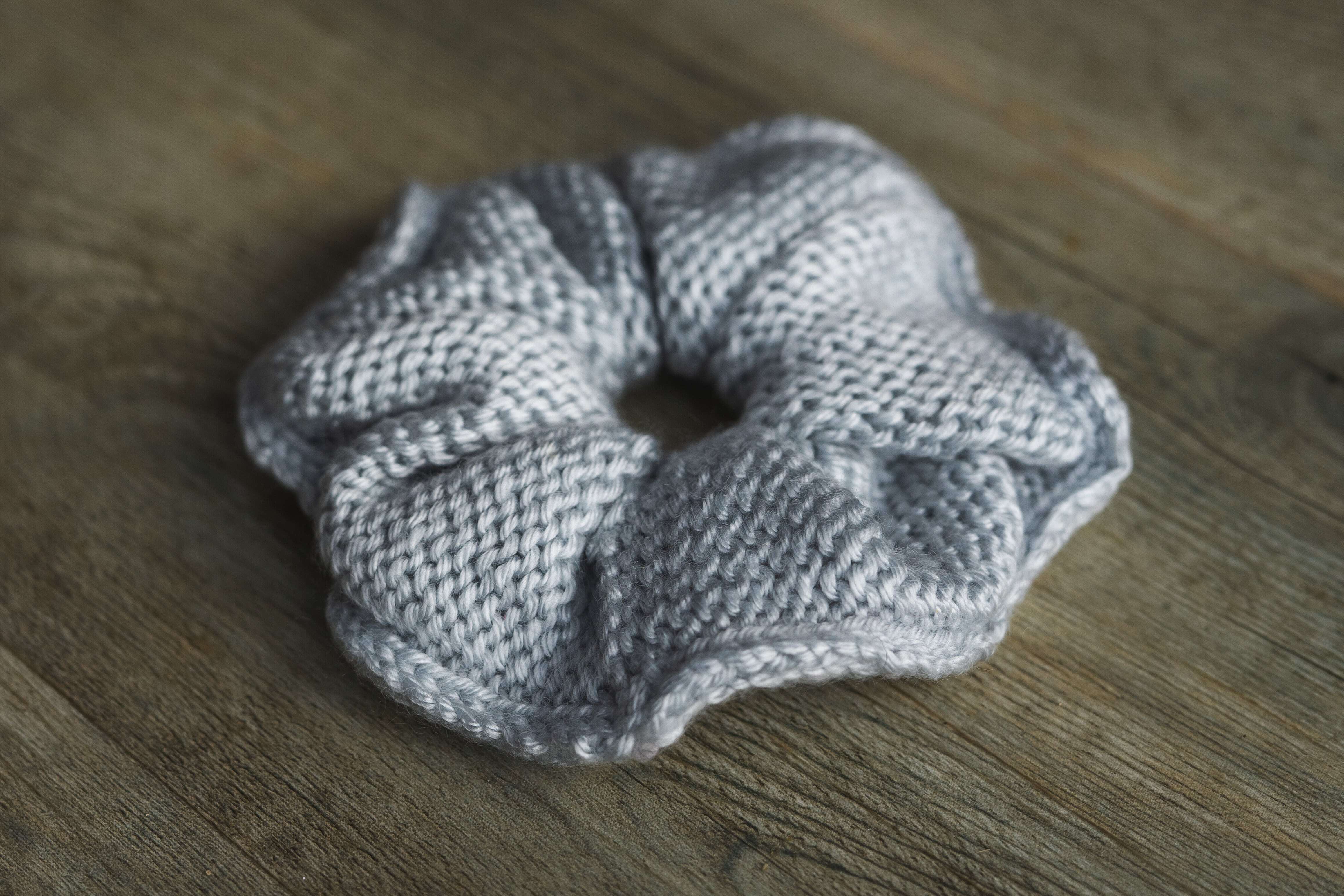 Deramores Scunchies Accessory Knitting Pattern
