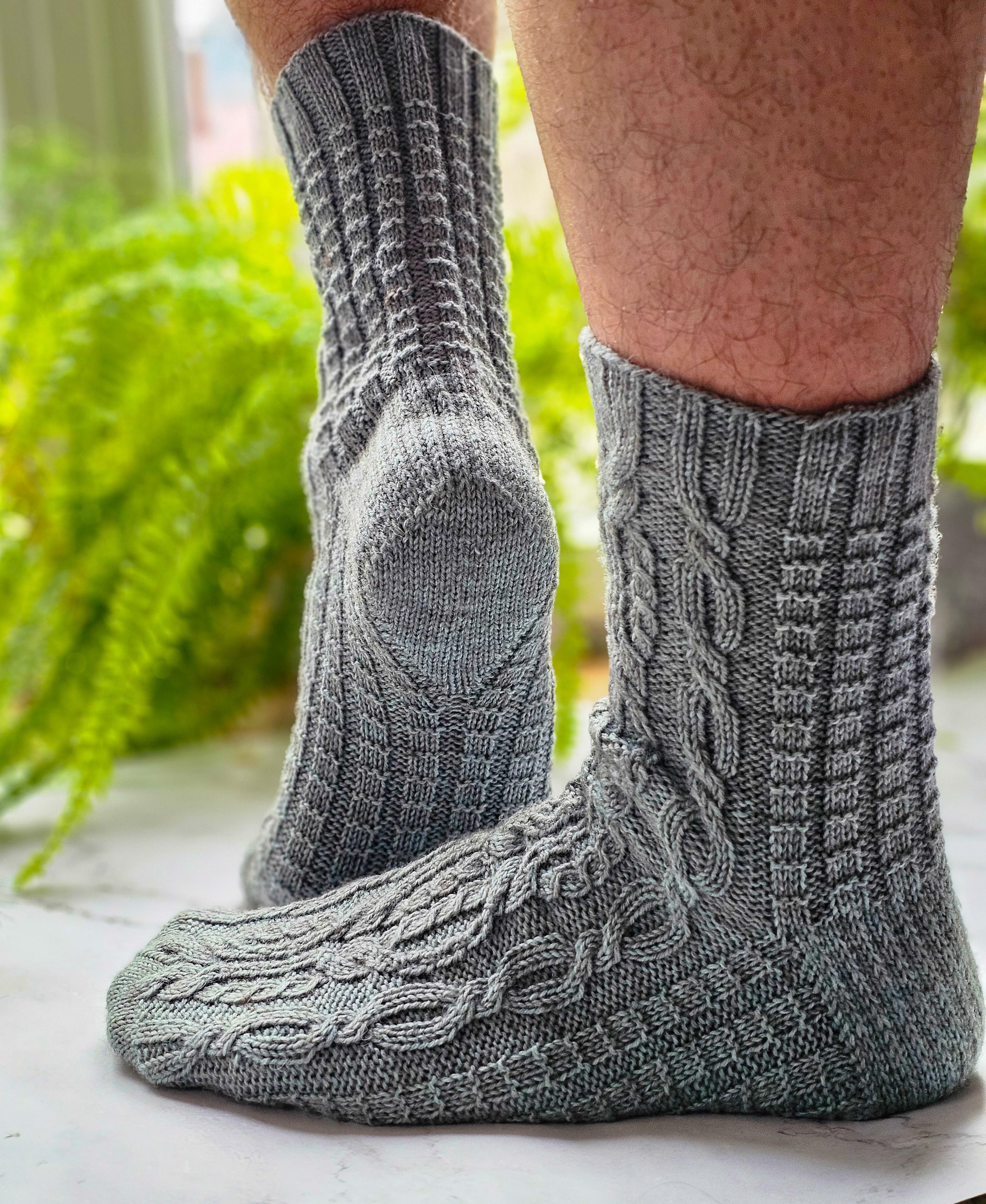 Twirlace Socks