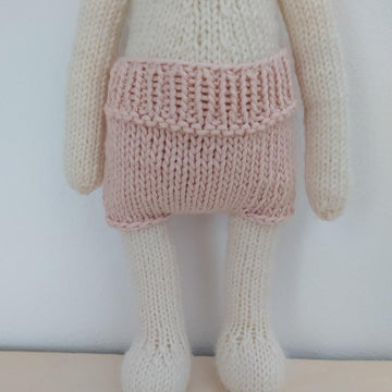 Clothes for The Oak Folk Set J