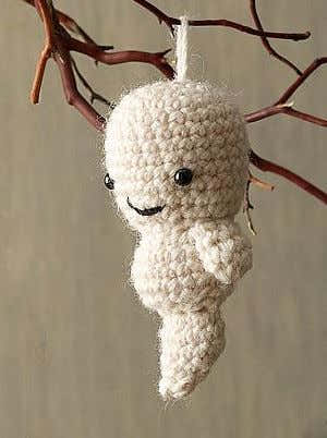 Ghost Ornament Toy Crochet Pattern