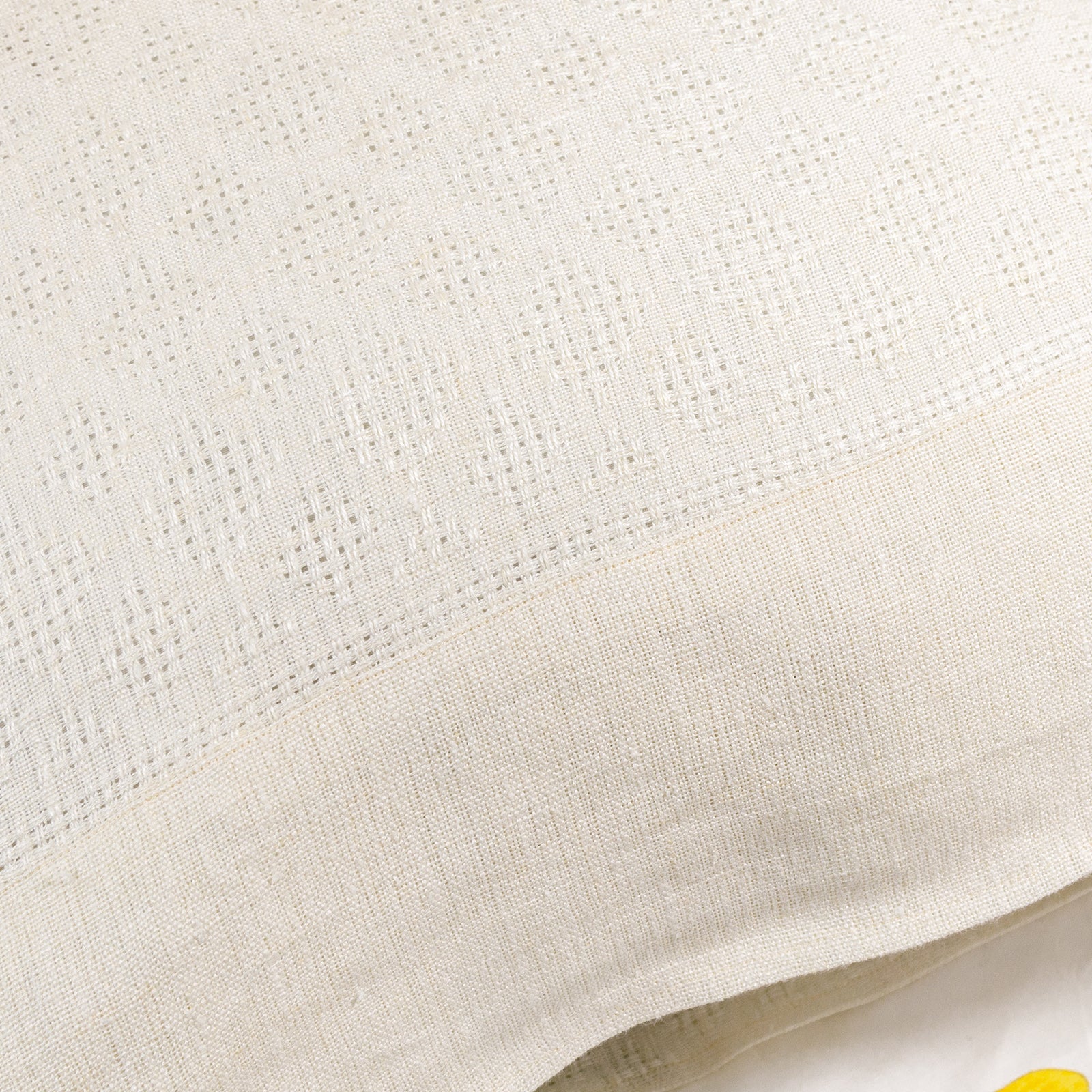 Valley Yarns #265 Heirloom Linen Pillowcase