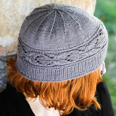 Valley Yarns 40th Anniversary Clivia Hat and Mitt Set
